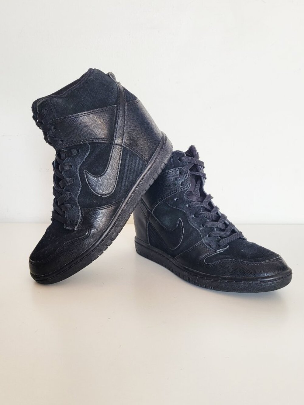 Nike Dunk Sky Hi Essential Hidden Wedge Sneaker 579763-001 - Size 6.5